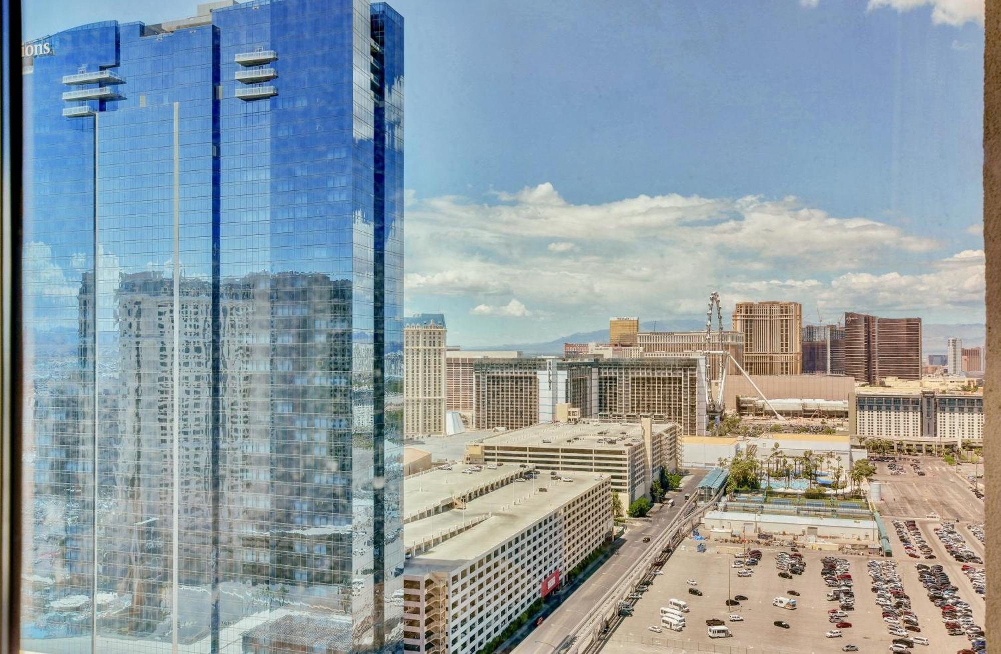 Strip View Suites - No Resort Fee ! Las Vegas Exterior foto