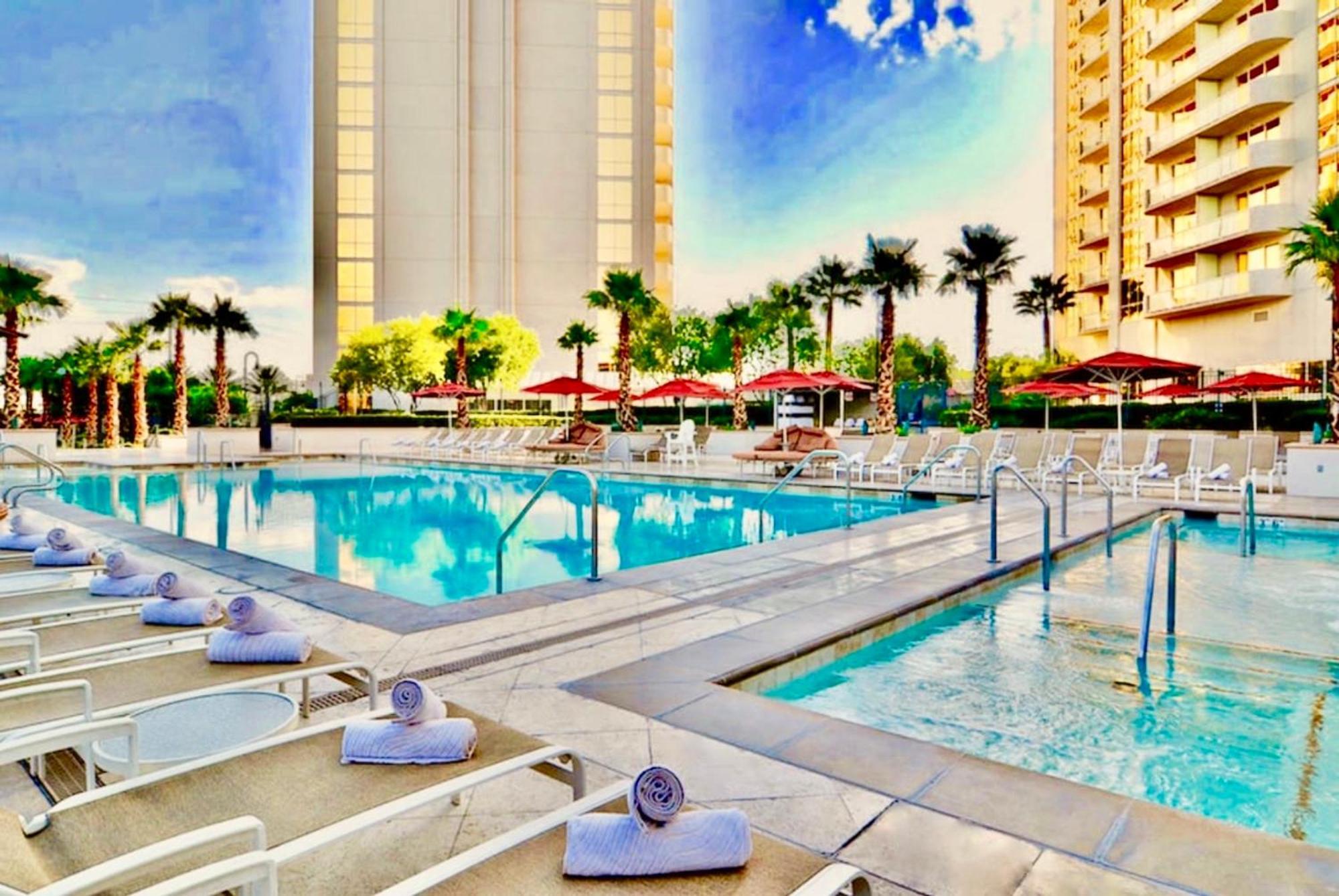 Strip View Suites - No Resort Fee ! Las Vegas Exterior foto